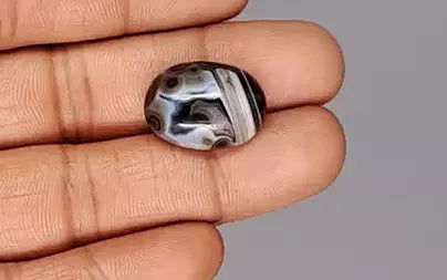 Sulemani Hakik - 18.91 Carats