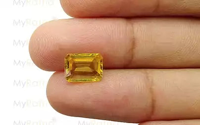 Yellow Sapphire - 3.04 Carats (Pukhraj - 3.31 Ratti)