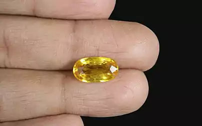 Yellow Sapphire - 4.05 Carats (Pukhraj - 4.41 Ratti)