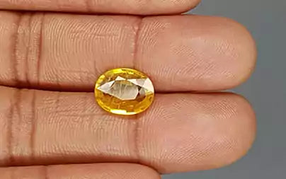 Yellow Sapphire - 4.01 Carats (Pukhraj - 4.37 Ratti)