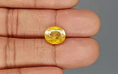Yellow Sapphire - 4.59 Carats (Pukhraj - 5.00 Ratti)