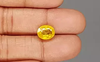 Yellow Sapphire - 4.75 Carats (Pukhraj - 5.18 Ratti)