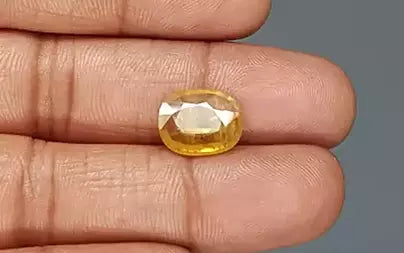 Yellow Sapphire - 4.69 Carats (Pukhraj - 5.11 Ratti)