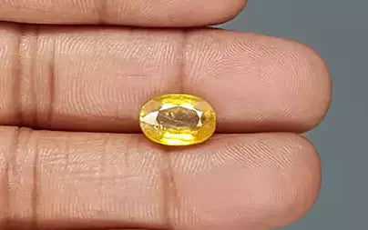 Yellow Sapphire - 4.35 Carats (Pukhraj - 4.74 Ratti)