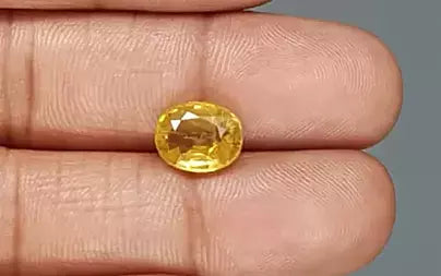 Yellow Sapphire - 4.31 Carats (Pukhraj - 4.70 Ratti)