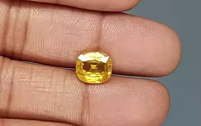 Yellow Sapphire - 4.05 Carats (Pukhraj - 4.41 Ratti)