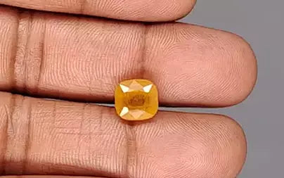 Yellow Sapphire - 4.57 Carats (Pukhraj - 4.98 Ratti)