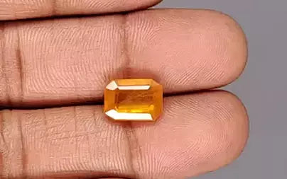Yellow Sapphire - 6.03 Carats (Pukhraj - 6.57 Ratti)