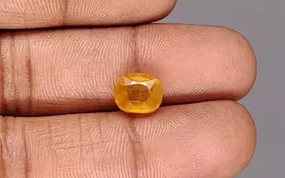 Yellow Sapphire (Pukhraj) - 4.19 Carats