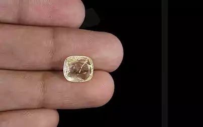 Yellow Sapphire - 4.10 Carats (Pukhraj - 4.47 Ratti)