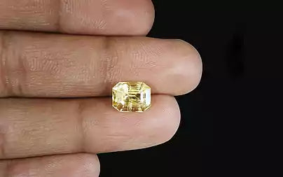 Yellow Sapphire - 4.10 Carats (Pukhraj - 4.47 Ratti)