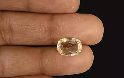 Yellow Sapphire - 5.06 Carats (Pukhraj - 5.52 Ratti)