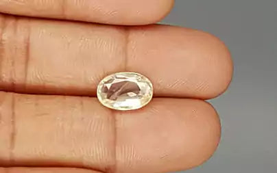 Yellow Sapphire - 3.92 Carats (Pukhraj - 4.27 Ratti)