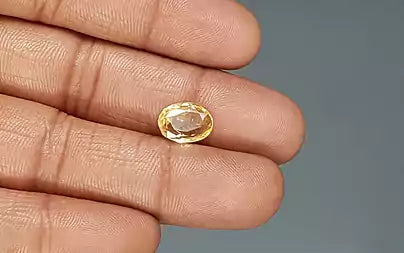 Yellow Sapphire - 4.11 Carats (Pukhraj - 4.48 Ratti)
