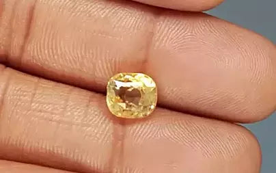 Yellow Sapphire - 4.13 Carats (Pukhraj - 4.50 Ratti)