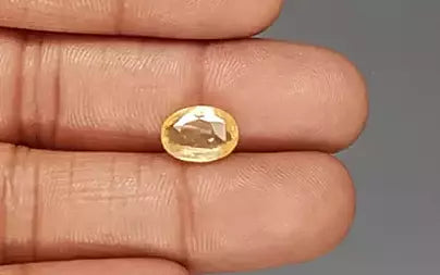 Yellow Sapphire - 4.11 Carats (Pukhraj - 4.48 Ratti)