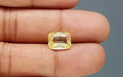 Yellow Sapphire - 3.75 Carats (Pukhraj - 4.09 Ratti)