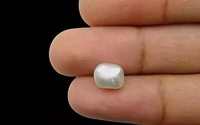 Keshi Pearl - 3.21 Carats (Moti - 3.50 Ratti)