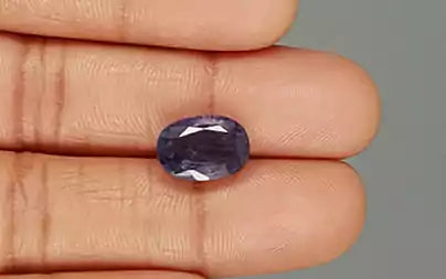 Iolite - 4.49 Carats (Kaka Neeli - 4.89 Ratti)