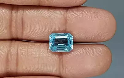 Blue Topaz - 5.72 Carats
