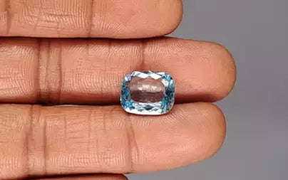 Blue Topaz - 6.87 Carats