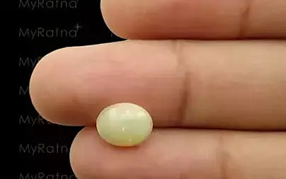 Opal - 1.42 Carats (Dudhiya Pathar - 1.55 Ratti)