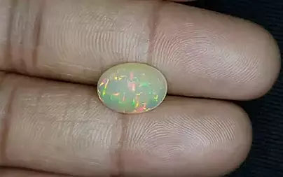 Opal - 2.60 Carats (Dudhiya Pathar - 2.83 Ratti)