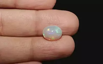 Opal - 2.04 Carats (Dudhiya Pathar - 2.25 Ratti)