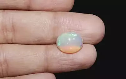 Opal - 2.71 Carats (Dudhiya Pathar - 2.99 Ratti)