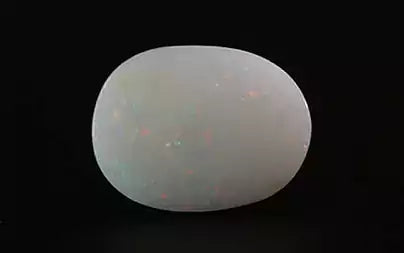Opal - 3.04 Carats (Dudhiya Pathar - 3.31 Ratti)
