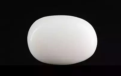 Opal - 8.82 Carats (Dudhiya Pathar - 9.61 Ratti)