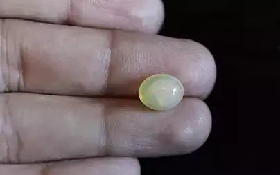 Opal - 2.24 Carats (Dudhiya Pathar - 2.46 Ratti)