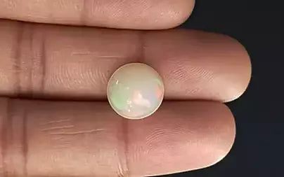 Opal - 3.59 Carats (Dudhiya Pathar - 3.95 Ratti)