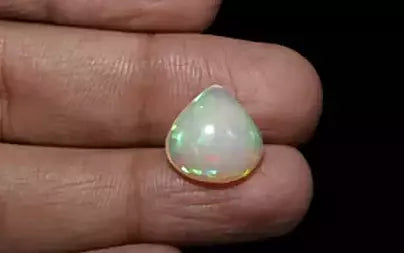 Opal - 4.35 Carats (Dudhiya Pathar - 4.76 Ratti)