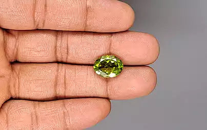 Peridot - 6.58 Carats