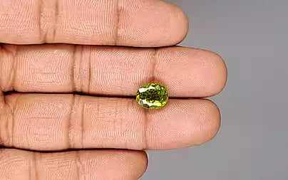 Peridot - 4.42 Carats