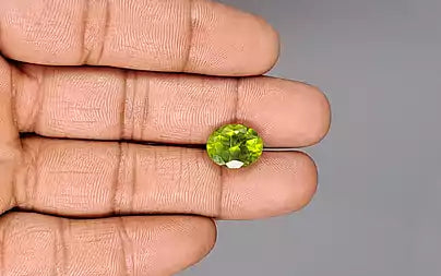 Peridot - 6.58 Carats