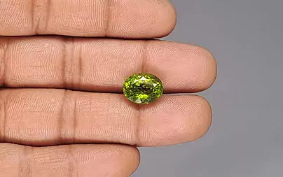 Peridot - 7.13 Carats