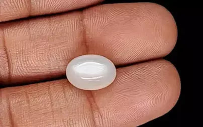 White Moonstone - 5.05 Carats