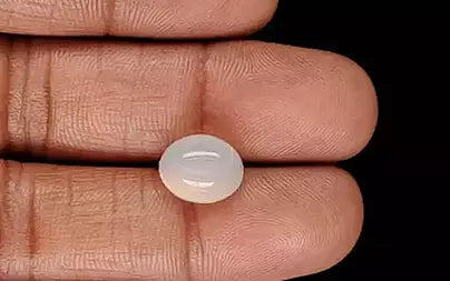 White Moonstone - 4.41 Carats