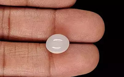 White Moonstone - 4.14 Carats