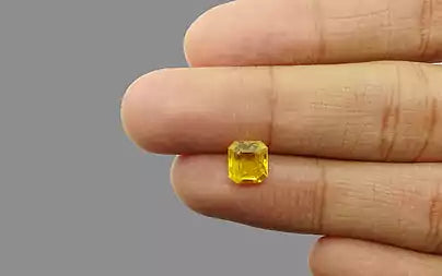 Yellow Sapphire - 2.76 Carats (Pukhraj - 3.01 Ratti)