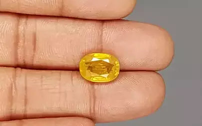 Yellow Sapphire - 6.88 Carats (Pukhraj - 7.50 Ratti)