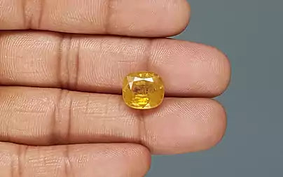 Yellow Sapphire - 9.65 Carats (Pukhraj - 10.52 Ratti)