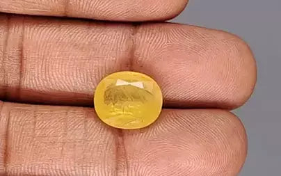 Yellow Sapphire - 7.29 Carats (Pukhraj - 7.95 Ratti)