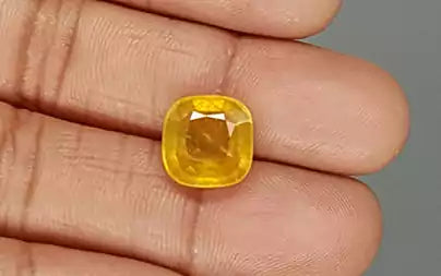Yellow Sapphire - 8.08 Carats (Pukhraj - 8.81 Ratti)