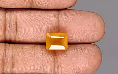 Yellow Sapphire - 9.06 Carats (Pukhraj - 9.88 Ratti)