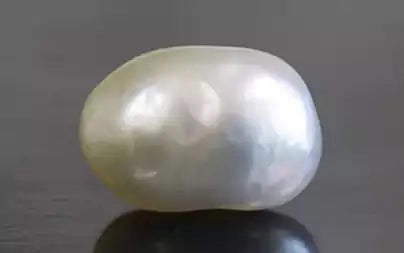 Venezuela Pearl - 2.72 Carats (Moti - 2.96 Ratti)