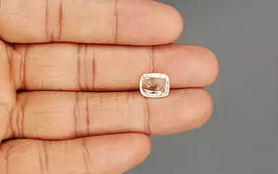 White Sapphire - 4.34 Carats (Safed Pukhraj - 4.73 Ratti)
