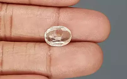 White Sapphire - 4.10 Carats (Safed Pukhraj - 4.47 Ratti)